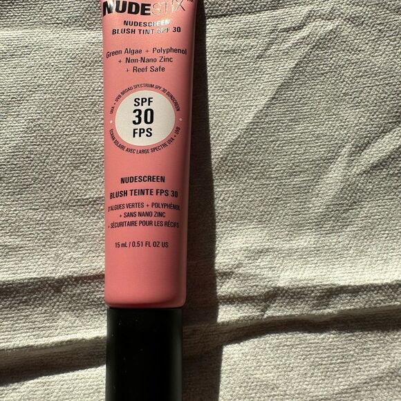 Nudestix Nudescreen blush + lip tint set (5 pcs) SPF30 - Picture 7 of 13